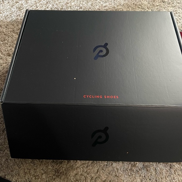 BNWT Peloton Cycling Shoes - Picture 4 of 5